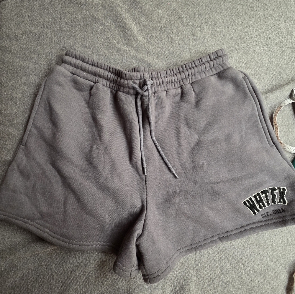 White Fox Est 2013 Lounge Shorts, Size Medium